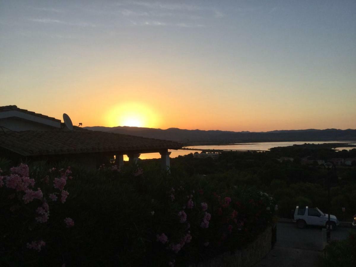La Casa Di Stefania Διαμέρισμα Porto Pino Εξωτερικό φωτογραφία